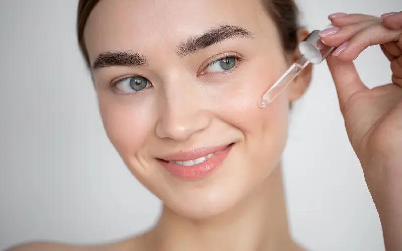 Ello Clínica Dermatologia Rio de Janeiro - Terapias Injetáveis - Preenchimento com Ácido Hialurônico na barra da Tijuca