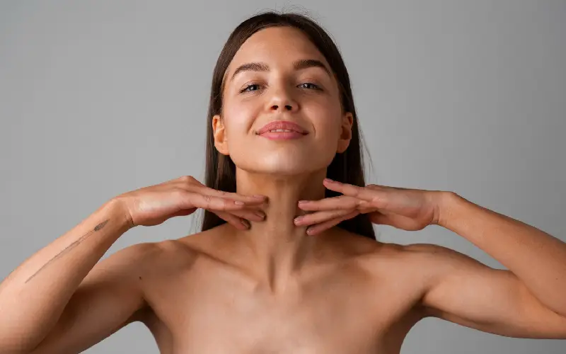 Ello Clínica Dermatologia Rio de Janeiro - Terapias Injetáveis - Radiesse na barra da Tijuca