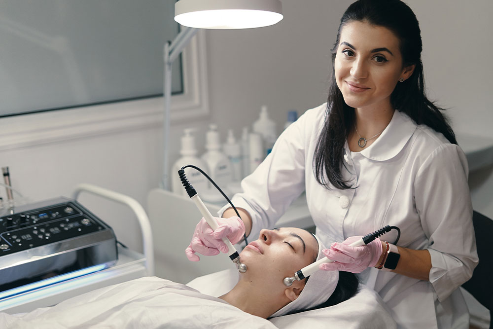 Ello Clínica - Consultas Sociais - Barra da Tijuca
